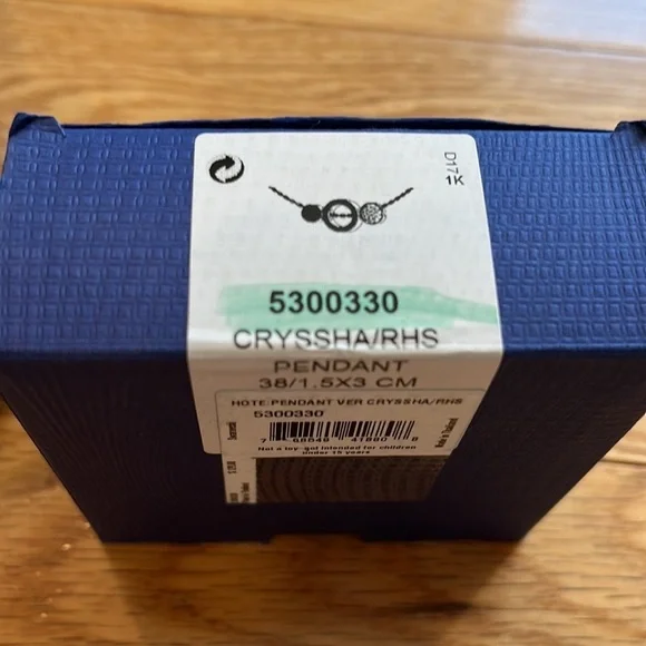 New In Box Swarovski Versatile Hote Crystal Silver Pendant $129 - Picture 9 of 11